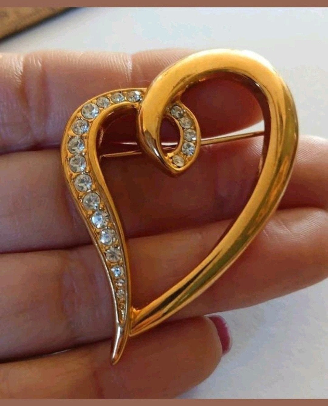 Vintage broche hart, Ophalen of Verzenden, Zo goed als nieuw, Overige materialen