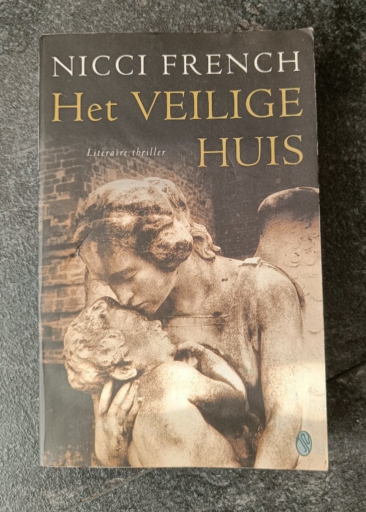 Het veilige huis (Nicci French), Boeken, Ophalen of Verzenden, Zo goed als nieuw, Nicci French