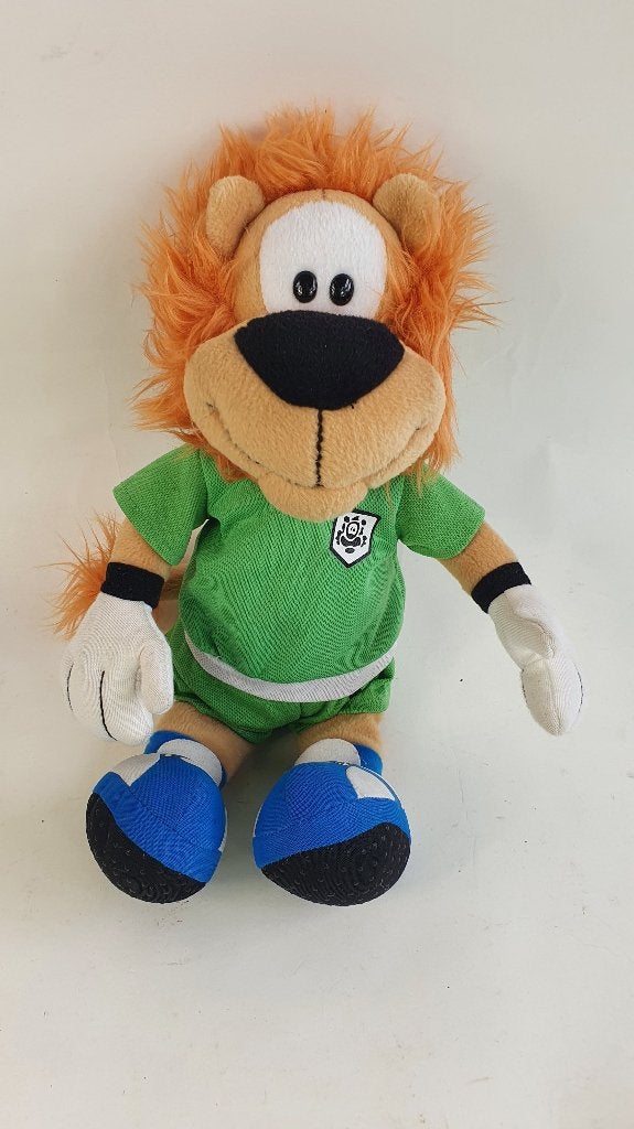 Loeki de Leeuw voetbal keeper tenue knuffel groen. 32cm. S40