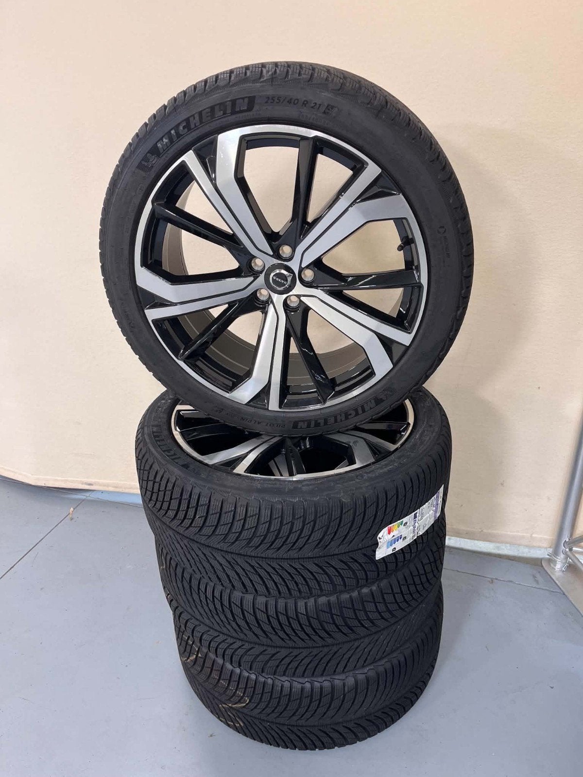 Volvo XC60 21' new wheels+255/40/21New Michelin ️ tyres, Ophalen, 255 mm, Banden en Velgen, Nieuw