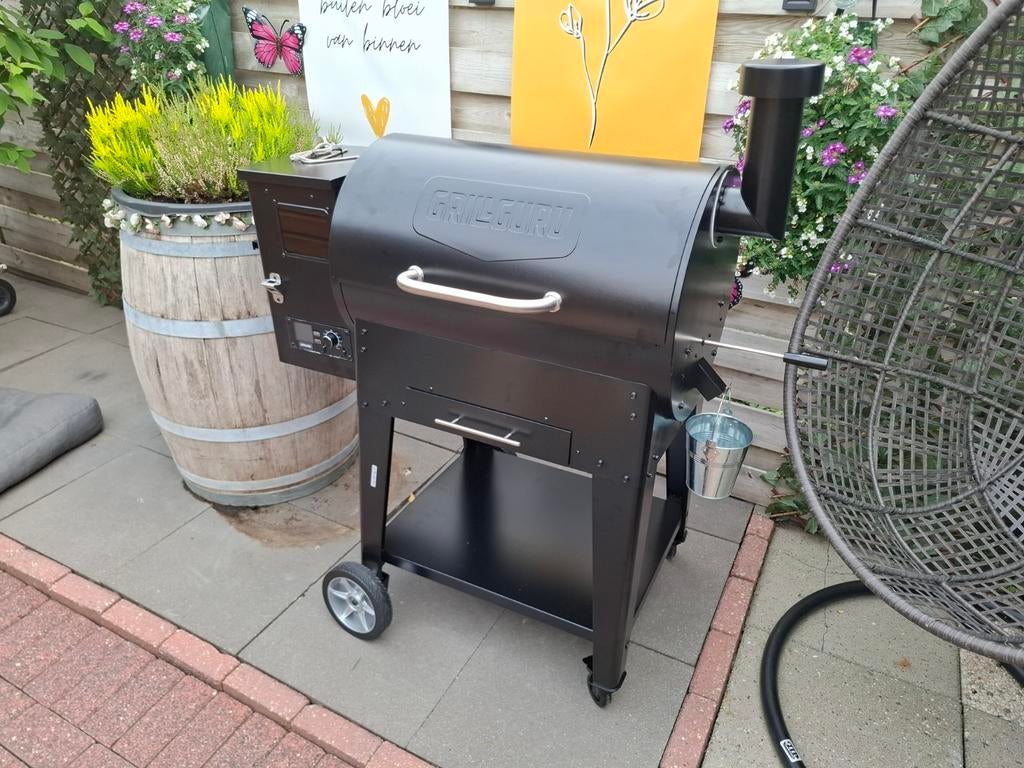 Grill Guru Barbecue Pellet Smoker zo goed als nieuw !!, Tuin en Terras, Houtskoolbarbecues, Ophalen, Zo goed als nieuw, Grill Guru