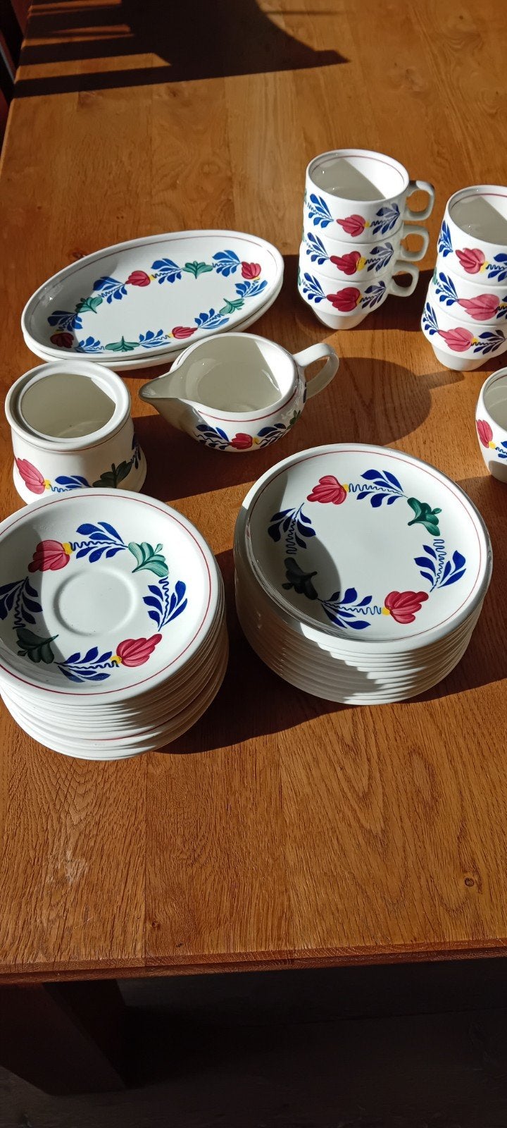gedeelte van boerenbont servies, Ophalen