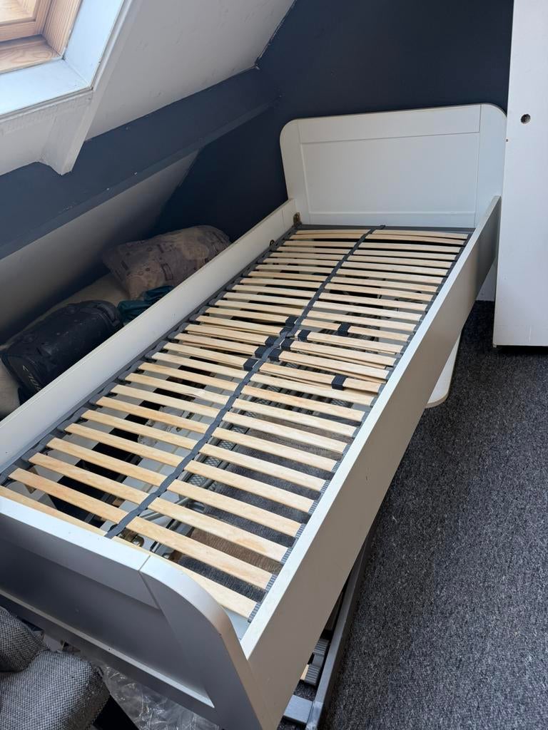 Eenpersoonsbed 90x200 – te koop, Huis en Inrichting, Slaapkamer | Bedden, 90 cm, Eenpersoons, Wit, Ophalen of Verzenden