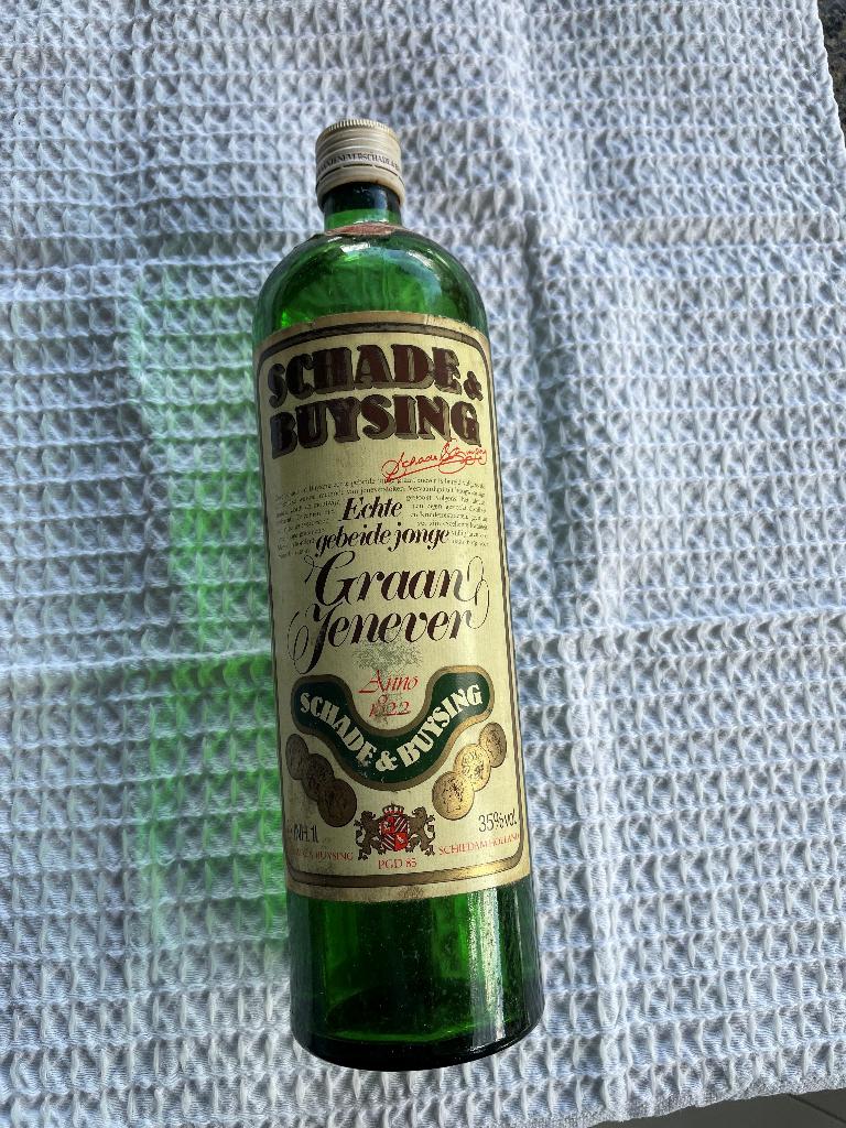 Graanjeneverfles Schade&Buysing in cadeauverpakking < 1984, Verzamelen, Glas en Borrelglaasjes, Ophalen, Nieuw, Overige typen