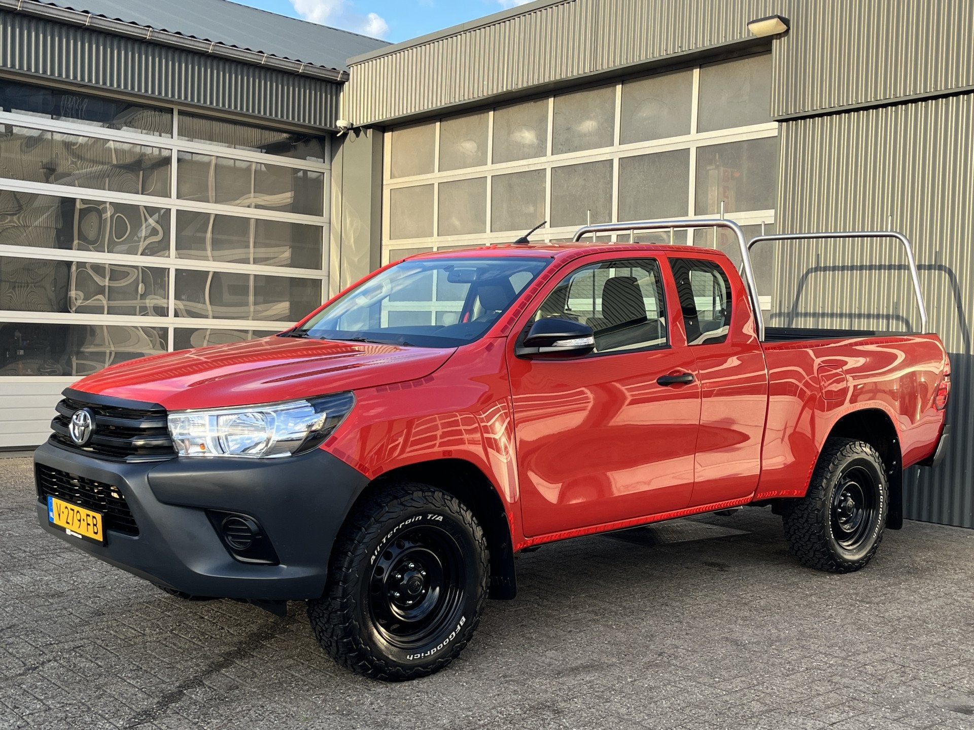 Toyota Hilux 2.4 D-4D-F Xtra Cab Cool Comfort Airco Trekhaak, Auto's, Stof, Gebruikt, 4 cilinders, 150 pk