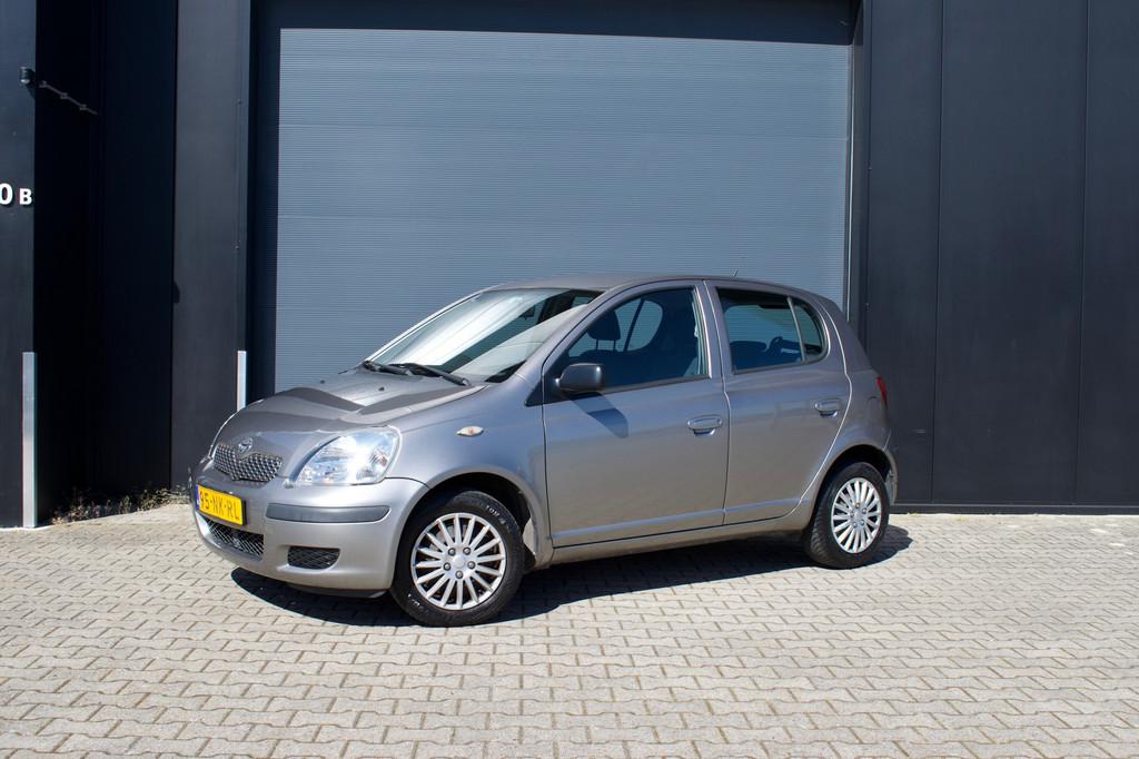 Toyota Yaris 1.0 VVT-i Idols, Stof, 4 cilinders, 400 kg, Origineel Nederlands