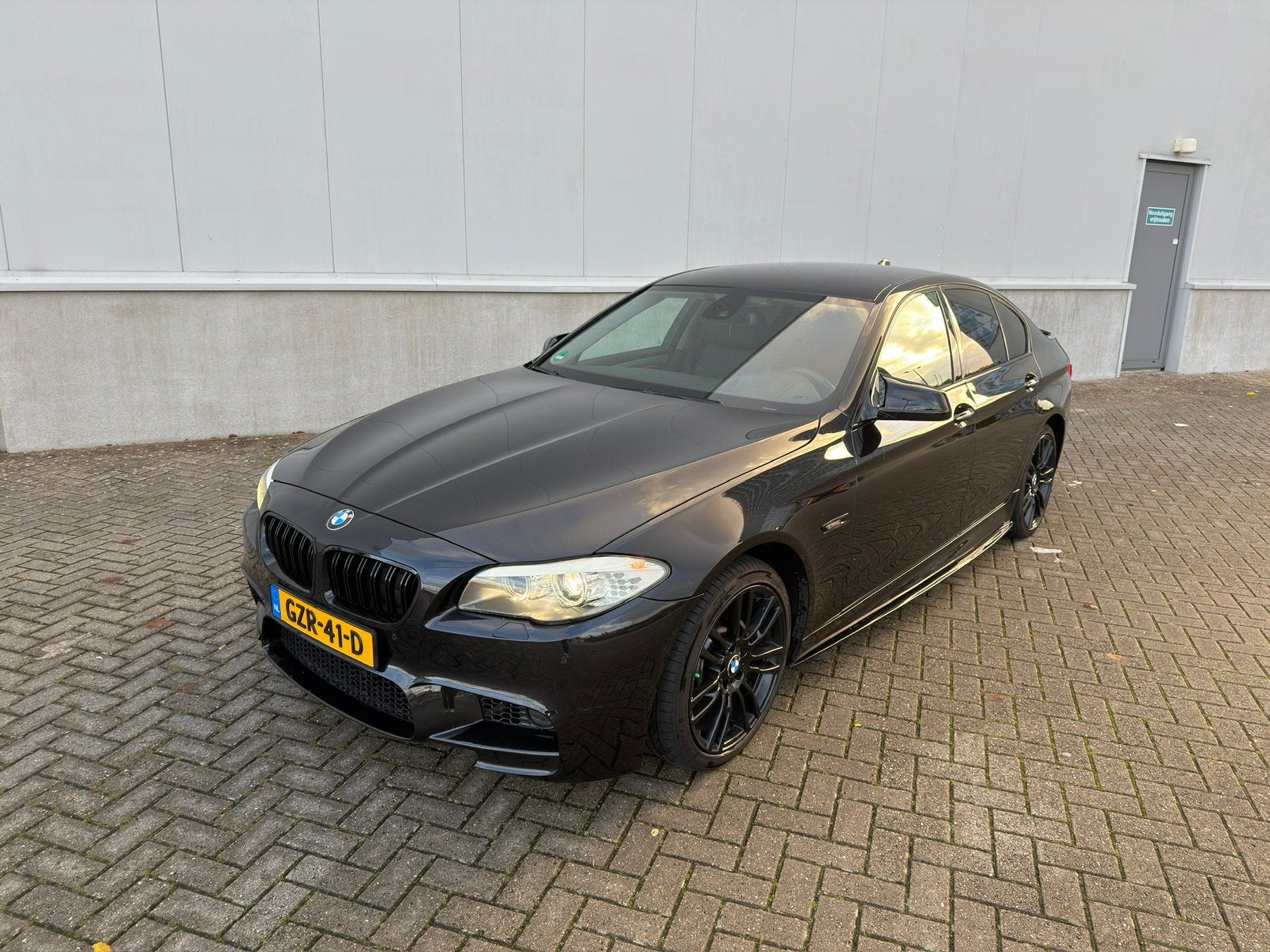 BMW 528i F10 M5EVO-look zwart, Euro 5, Achterwielaandrijving, Zwart, Leder