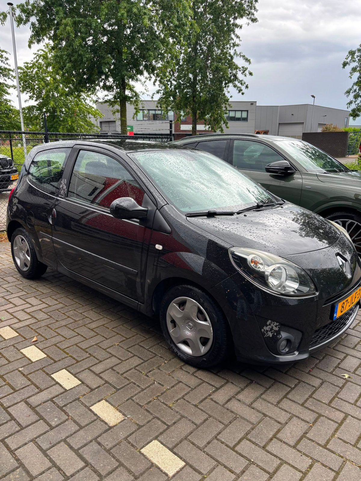 Renault Twingo 1.2 16V 2009 Zwart, Voorwielaandrijving, Twingo, 31 €/maand, 4 cilinders