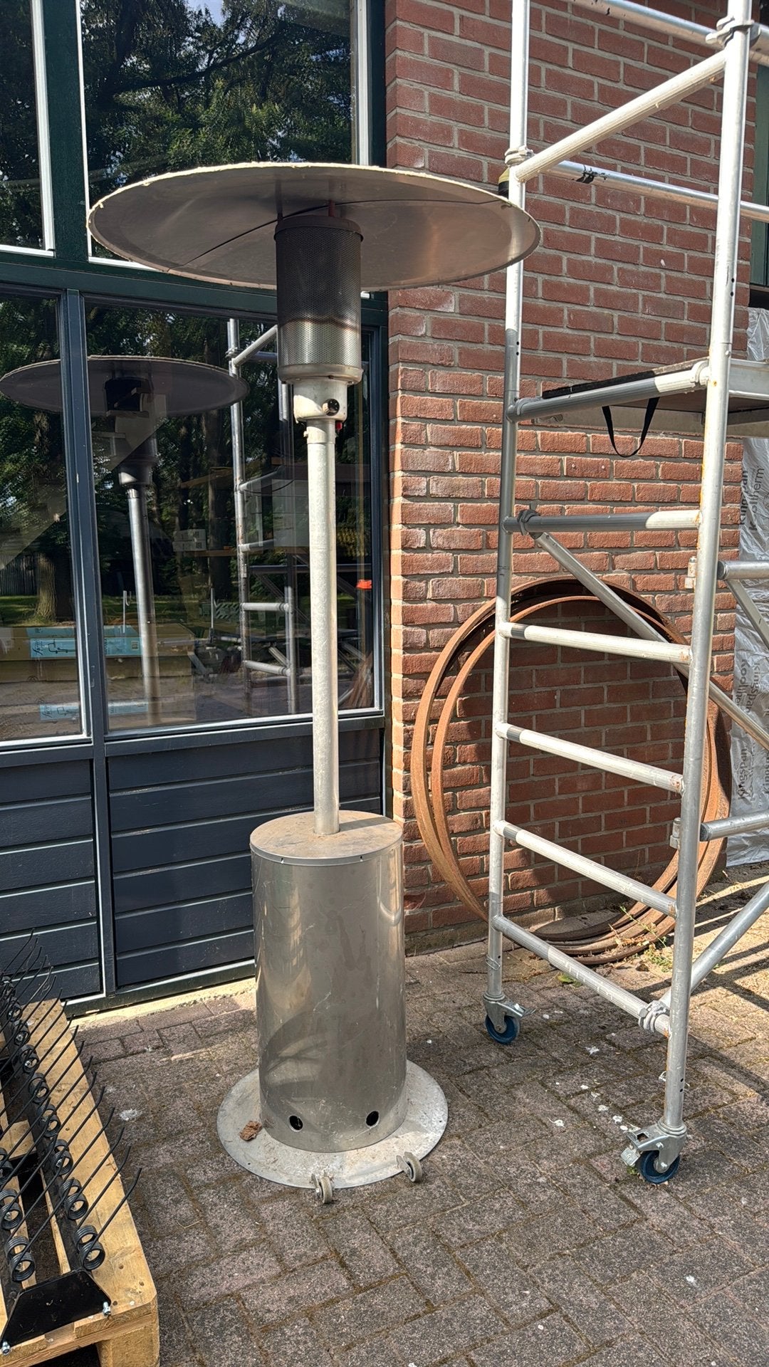 Terrasverwarmer gas, Ophalen, Gebruikt, Gas, Parasol