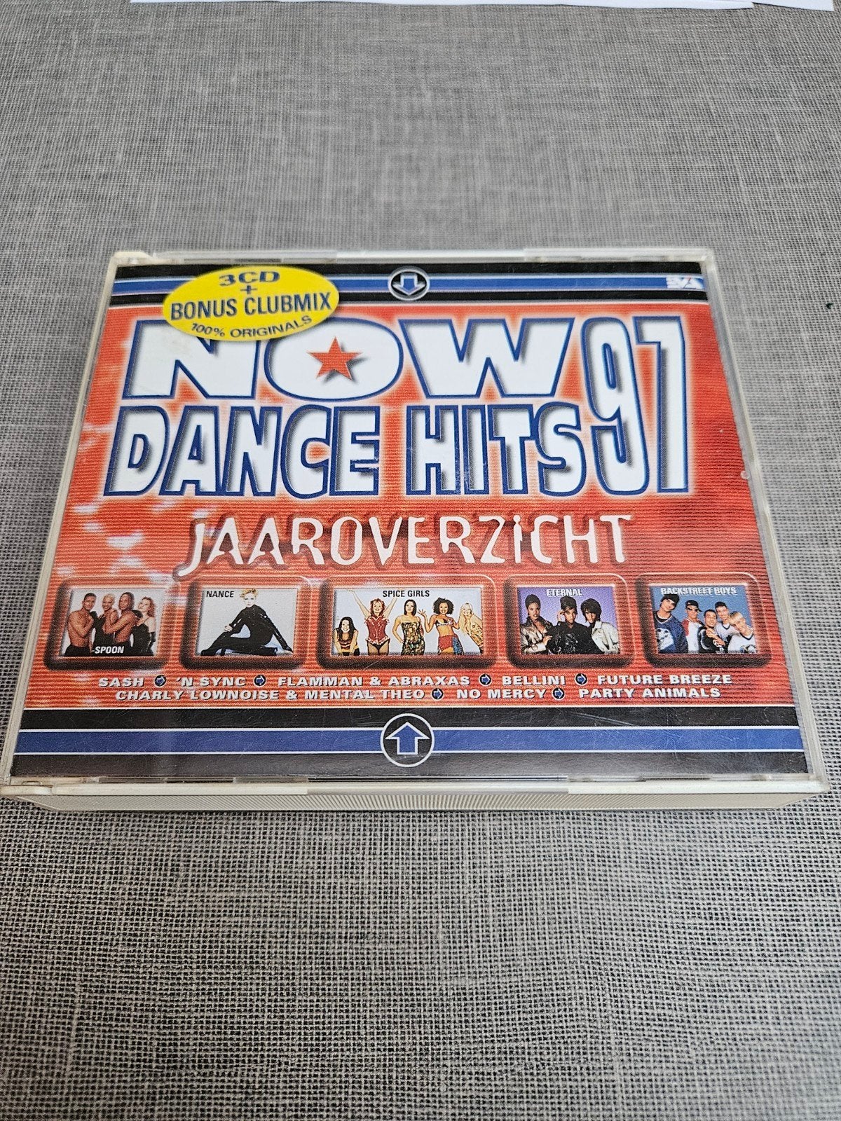NOW Dance Hits '97 Jaaroverzicht - 3CD Bonus Clubmix, Cd's en Dvd's, Met bonustracks, Dance, Ophalen of Verzenden, Zo goed als nieuw