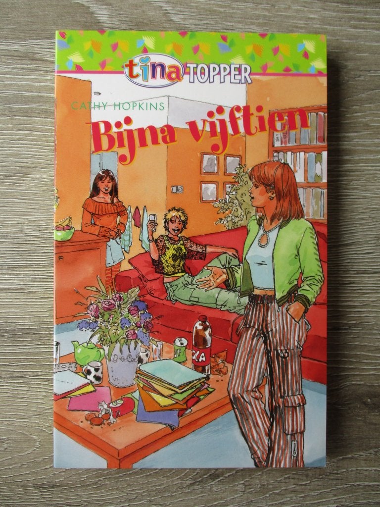 Bijna vijftien - Cathy Hopkins, Ophalen of Verzenden, Gelezen, Fictie algemeen