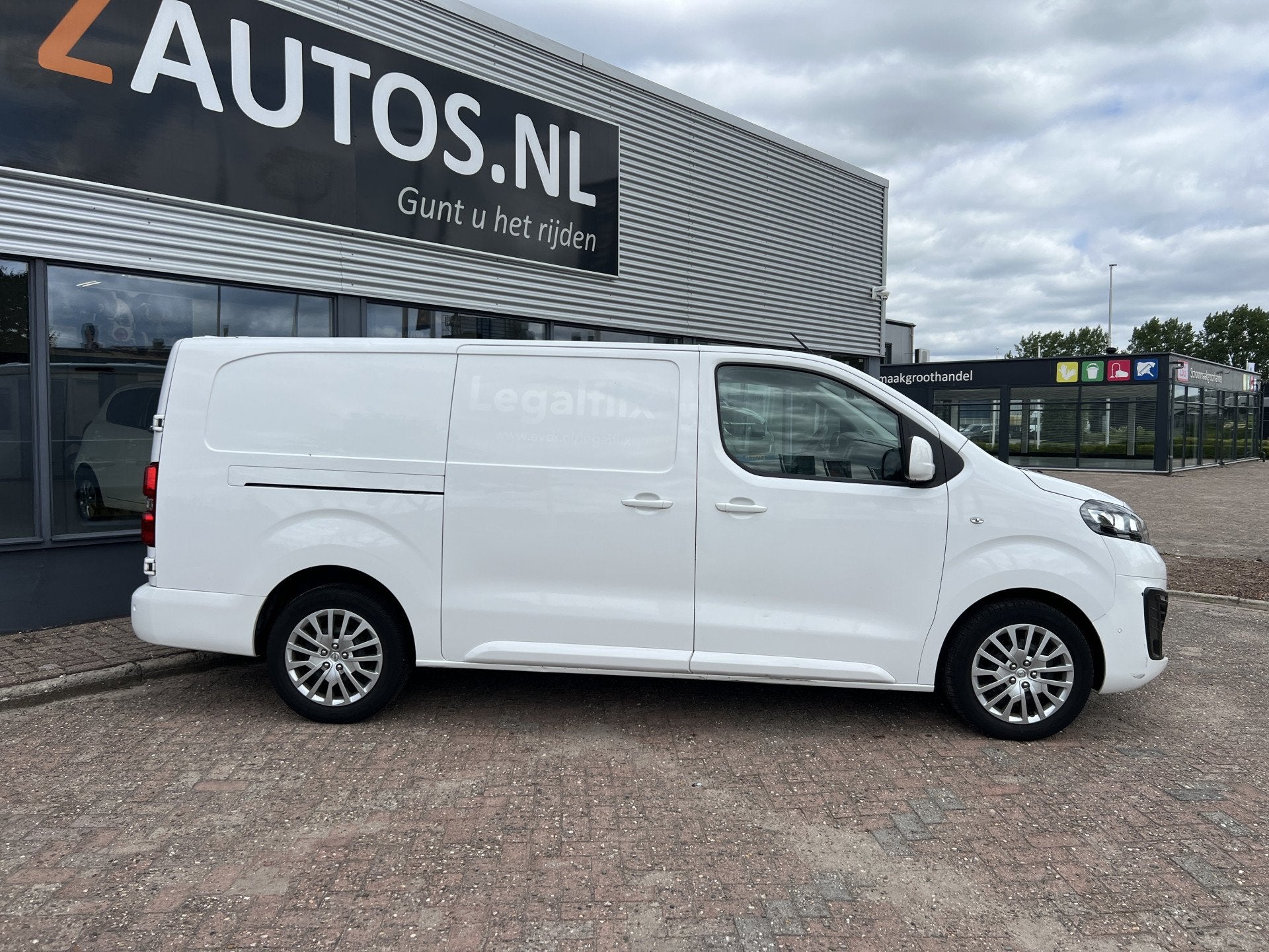 Opel Vivaro 2.0 CDTI L3H1 Edition (bj 2021), Auto's, Stof, Gebruikt, 4 cilinders, Origineel Nederlands