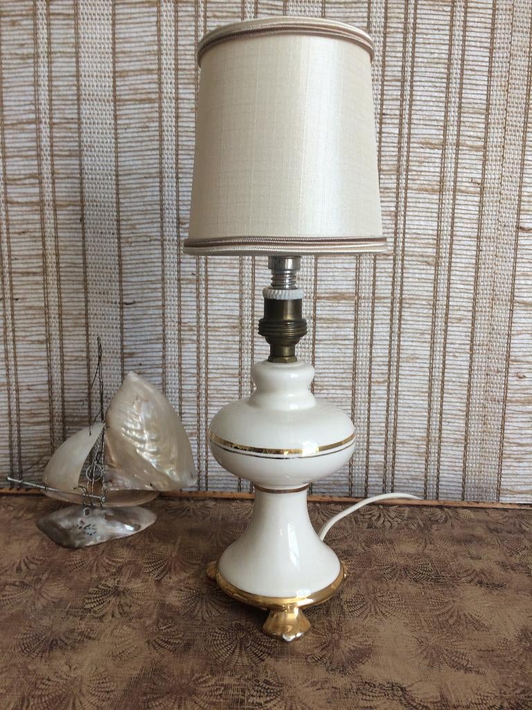 Antiek Brocante schemerlampje, lampje, tafellamp, 2 kapjes, Ophalen of Verzenden
