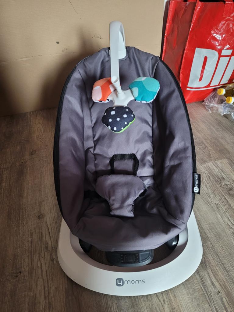 Wipstoeltje 4 moms met trilfunctie, Ophalen of Verzenden, Zo goed als nieuw, Wipstoel, Overige merken