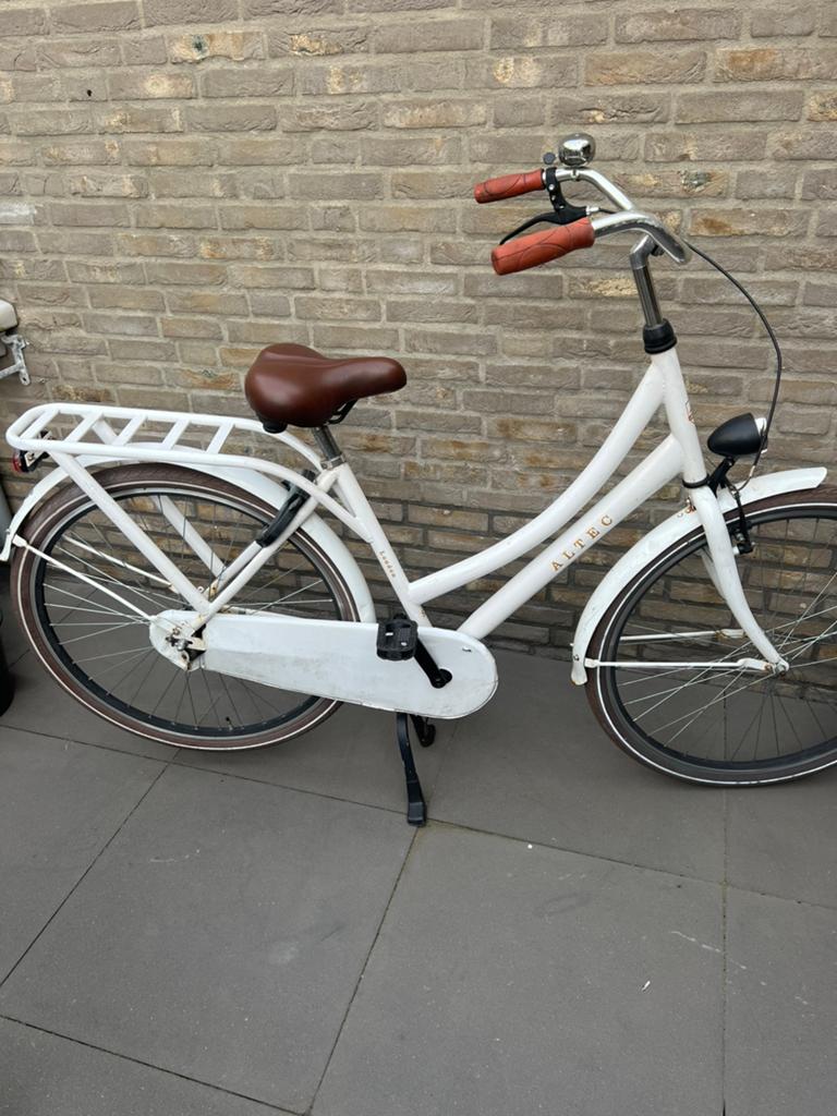 28 inch, Fietsen en Brommers, Fietsen | Dames | Damesfietsen, Ophalen of Verzenden, Gebruikt, Overige merken