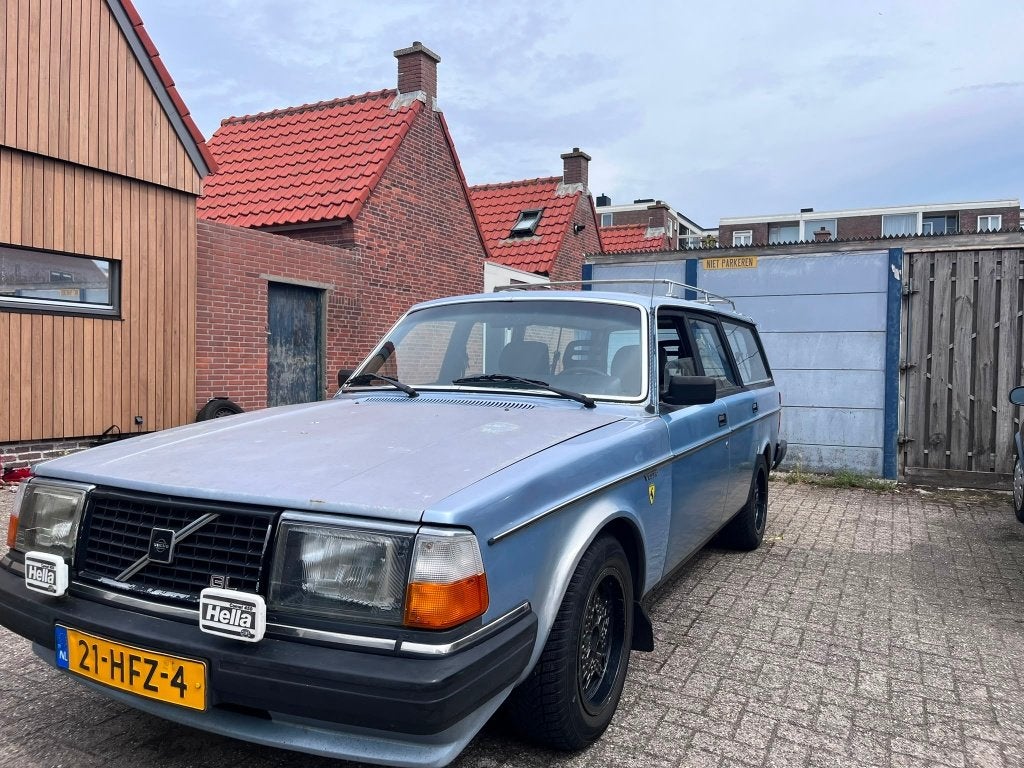 Volvo 245 B230FT 1981 4 bak + overdrive, Auto's, Volvo, 4 cilinders, Blauw, 642 kg, 2300 cc