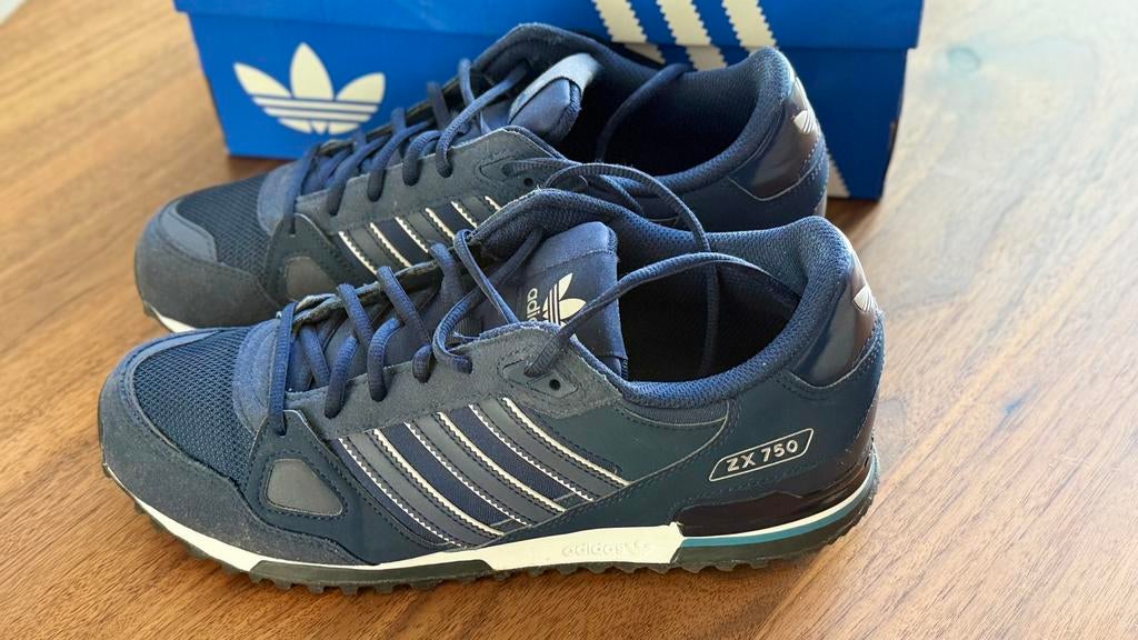 Adidas ZX 750 blauw maat 43.3 (US 9,5) sneakers z.g.a.n., Ophalen of Verzenden, Zo goed als nieuw, Blauw, Sneakers of Gympen