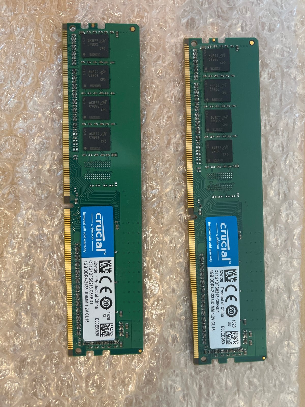 Crucial 4GB DDR4-2133 UDIMM RAM Geheugen (2 stuks), Computers en Software, RAM geheugen, Gebruikt, DDR4, 8 GB, Ophalen of Verzenden
