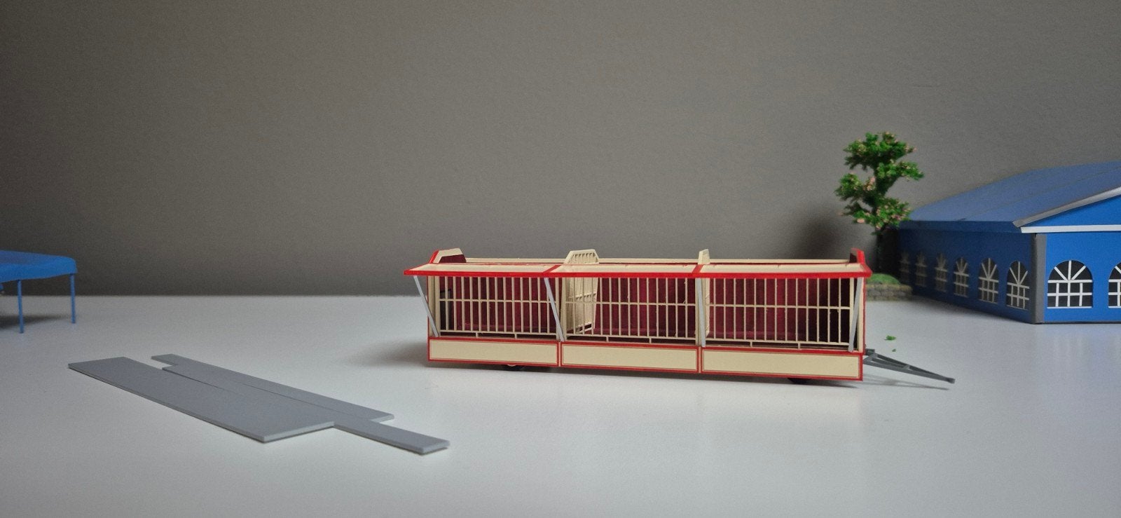 Circus Charles Knie Roofdieren Kooiwagen MKB Modelle, Ophalen of Verzenden, Zo goed als nieuw, Overige typen, Overige merken