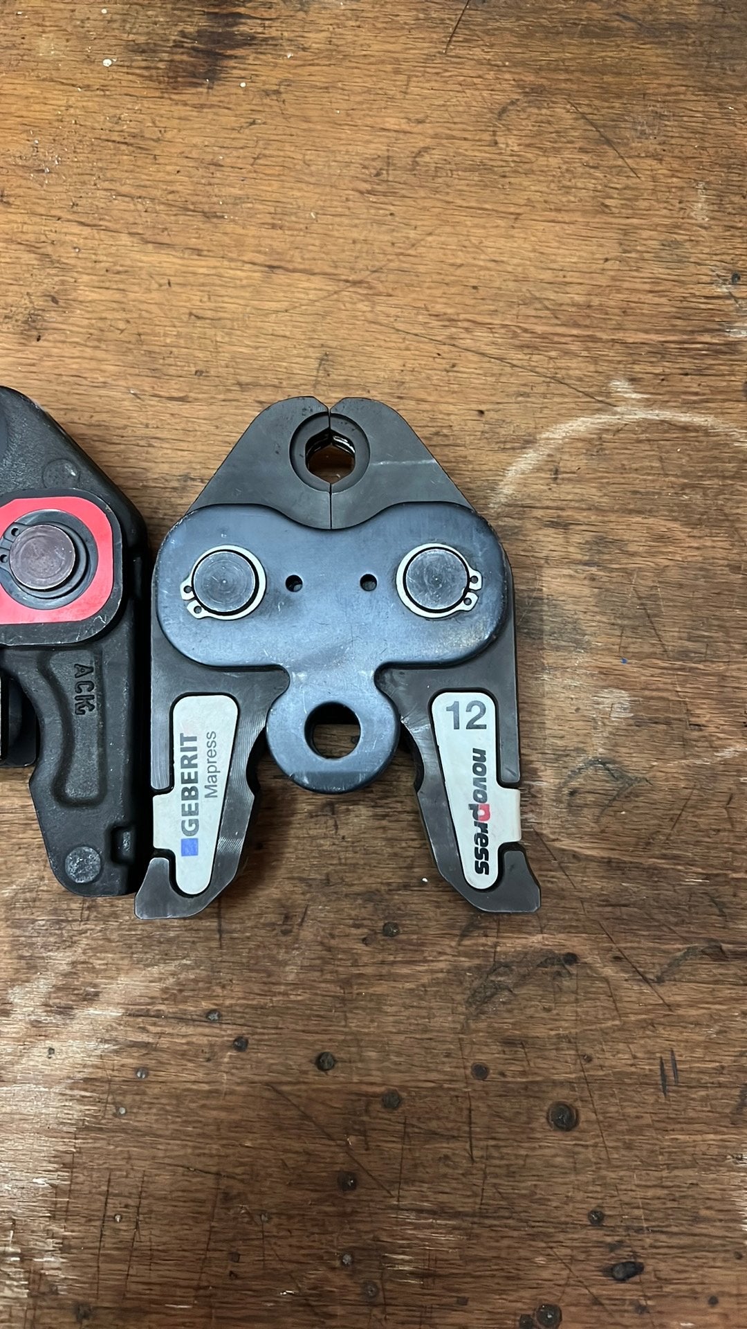 Persbek M12 Novopress en Rothenberger, Ophalen of Verzenden