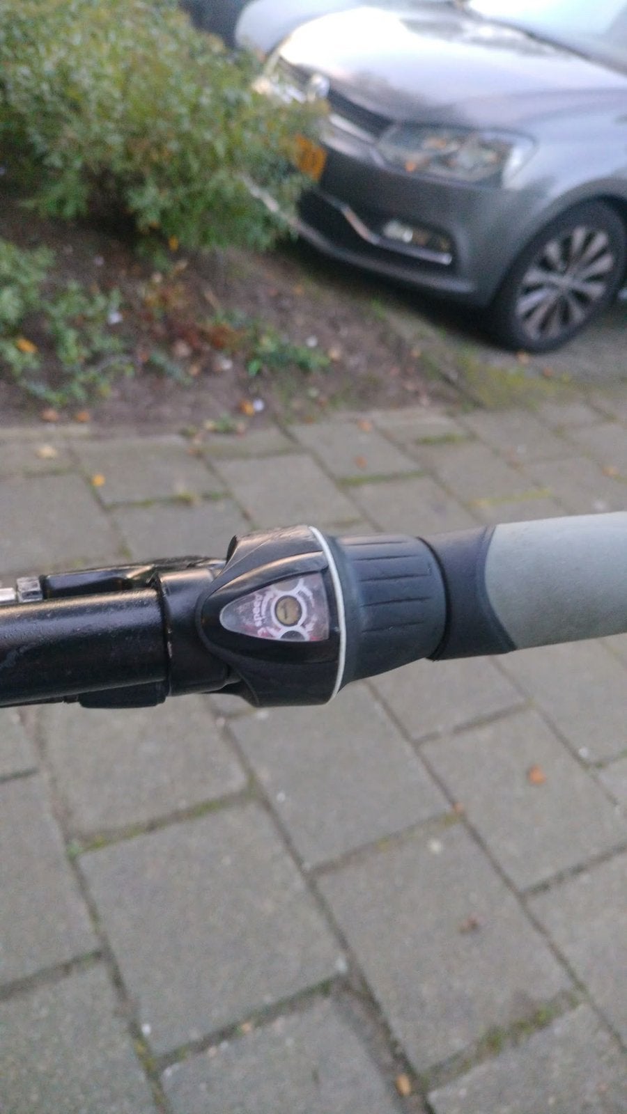 Foto 6 van Batavus Jongensfiets (met verlichting & versnellingen)