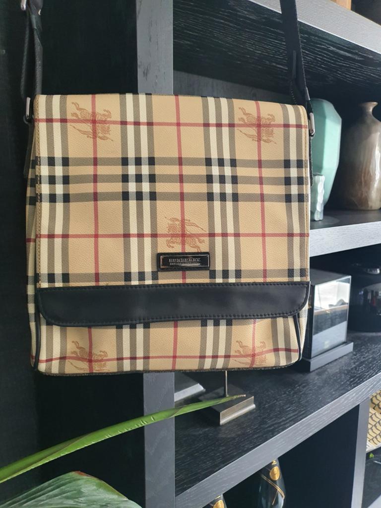 Burberry Flap canvas crossbodytas!, Ophalen, Zo goed als nieuw