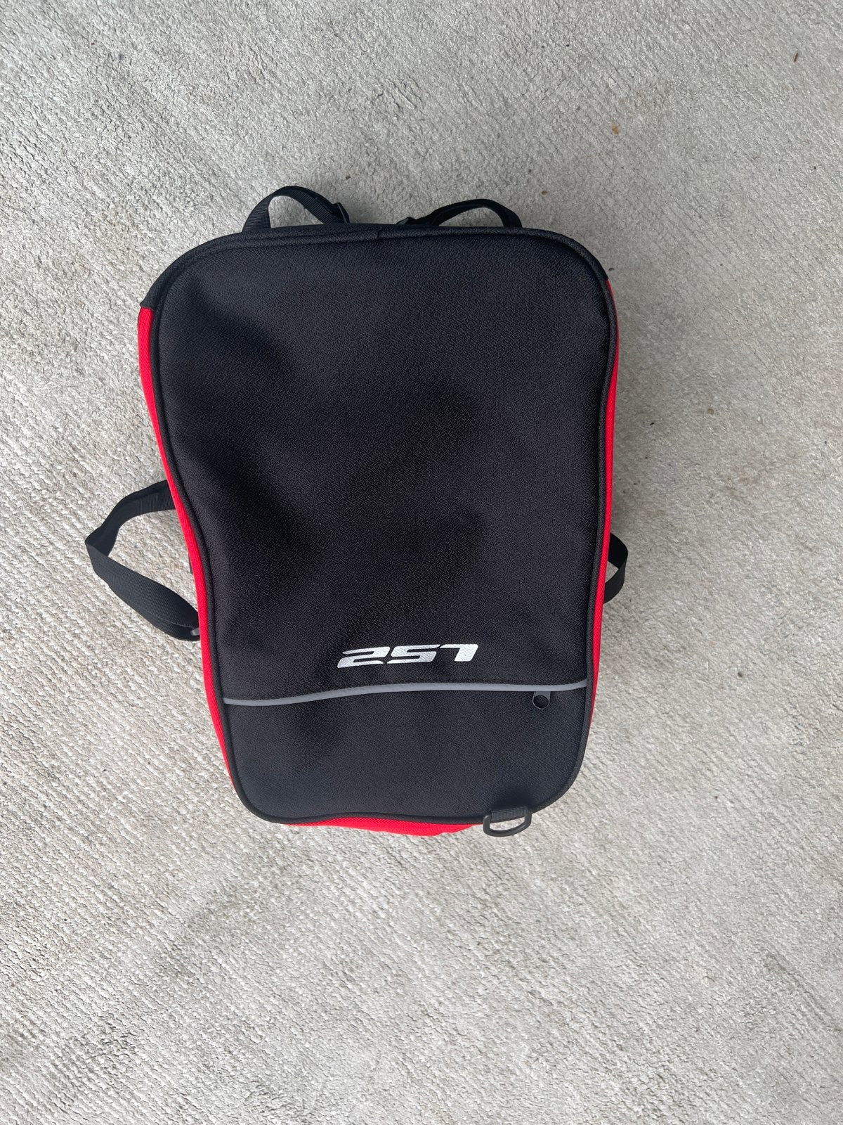 LS2 rugzak - Zwart met rood accent, 25 tot 40 cm, Nieuw, Ophalen of Verzenden, Waterdicht