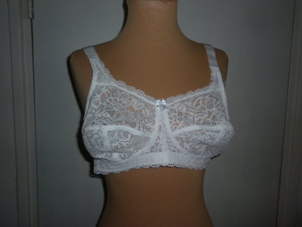 Bh zonder beugels maat 95B  merk : Savarie, Verzenden, Wit, BH