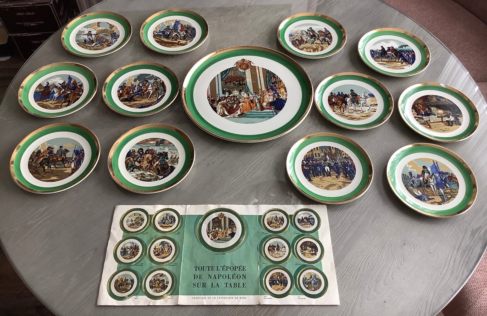 GIEN Dessertservies - Napoleon - 12 veldslagen - 13 dlg, Ophalen of Verzenden