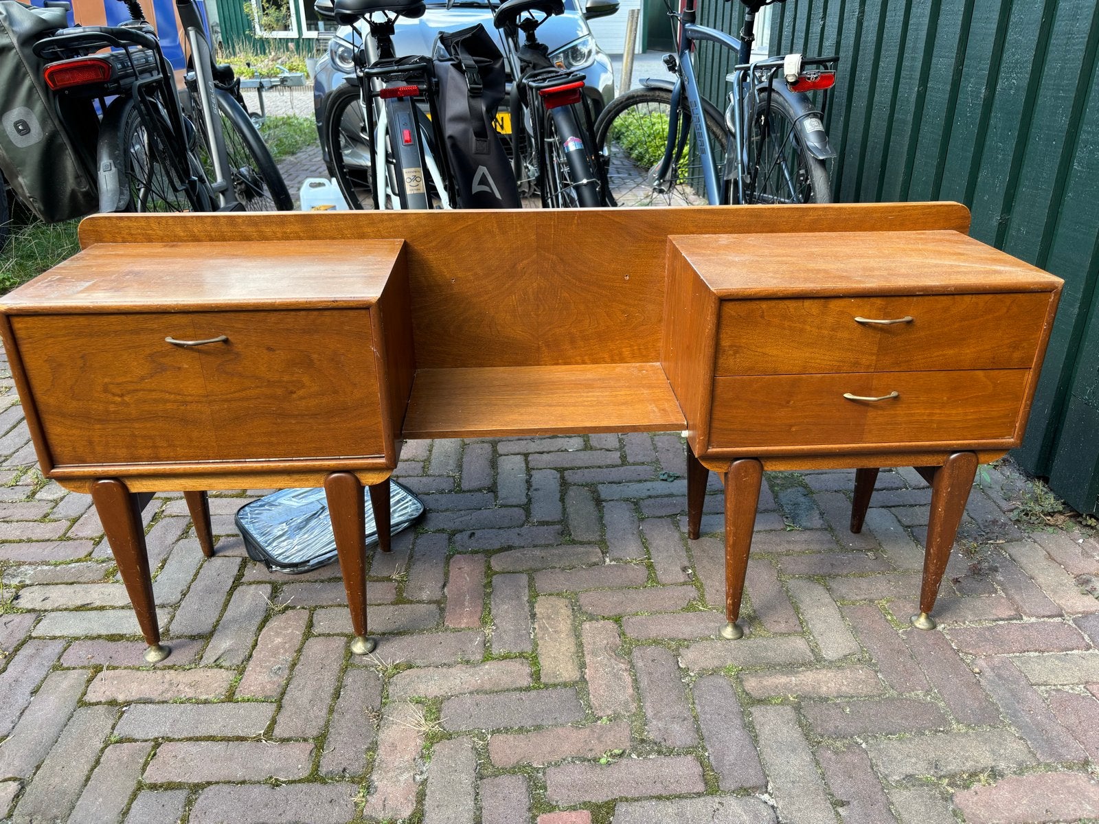 Vintage mid-century kaptafel / tv-meubel lowboard, Ophalen