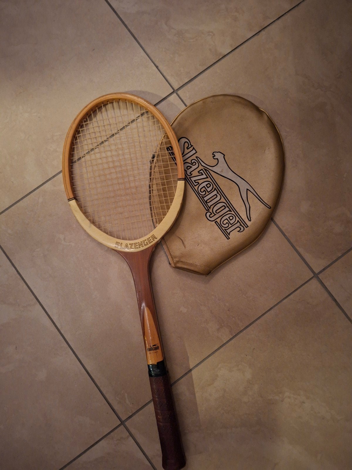 Vintage Slazenger Challenger No. 1 Tennisracket met hoes, Sport en Fitness, Tennis, Ophalen of Verzenden, Gebruikt, Racket, Overige merken