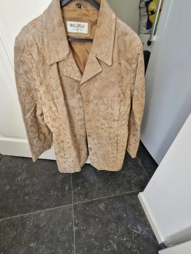 Rino & Pelle suède jas met borduursel - Maat 54, Beige, Maat 46/48 (XL) of groter, Ophalen of Verzenden, Zo goed als nieuw