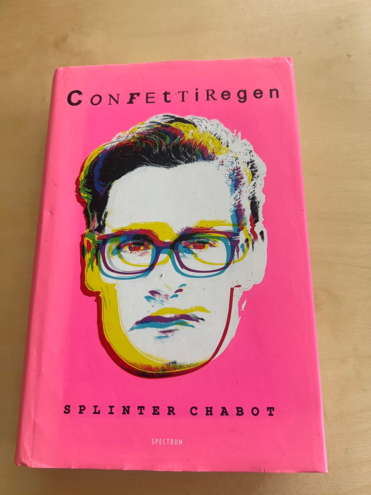 Confettiregen - Splinter Chabot (Hardcover), Boeken, Ophalen of Verzenden, Gelezen, Nederland