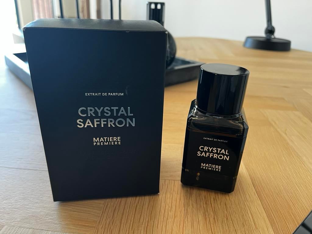 Crystal Saffron Extrait Matiere Premiere 100ML, Sieraden, Tassen en Uiterlijk, Uiterlijk | Parfum, Ophalen, Zo goed als nieuw