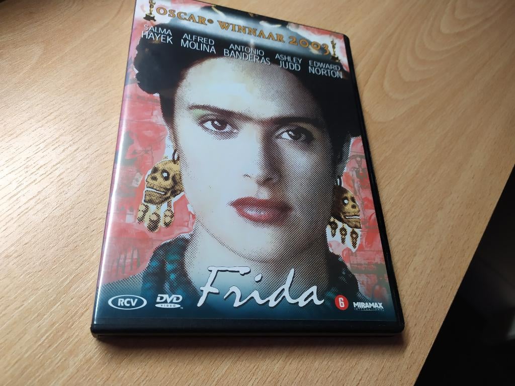 Frida, Vanaf 12 jaar, Ophalen of Verzenden, Zo goed als nieuw