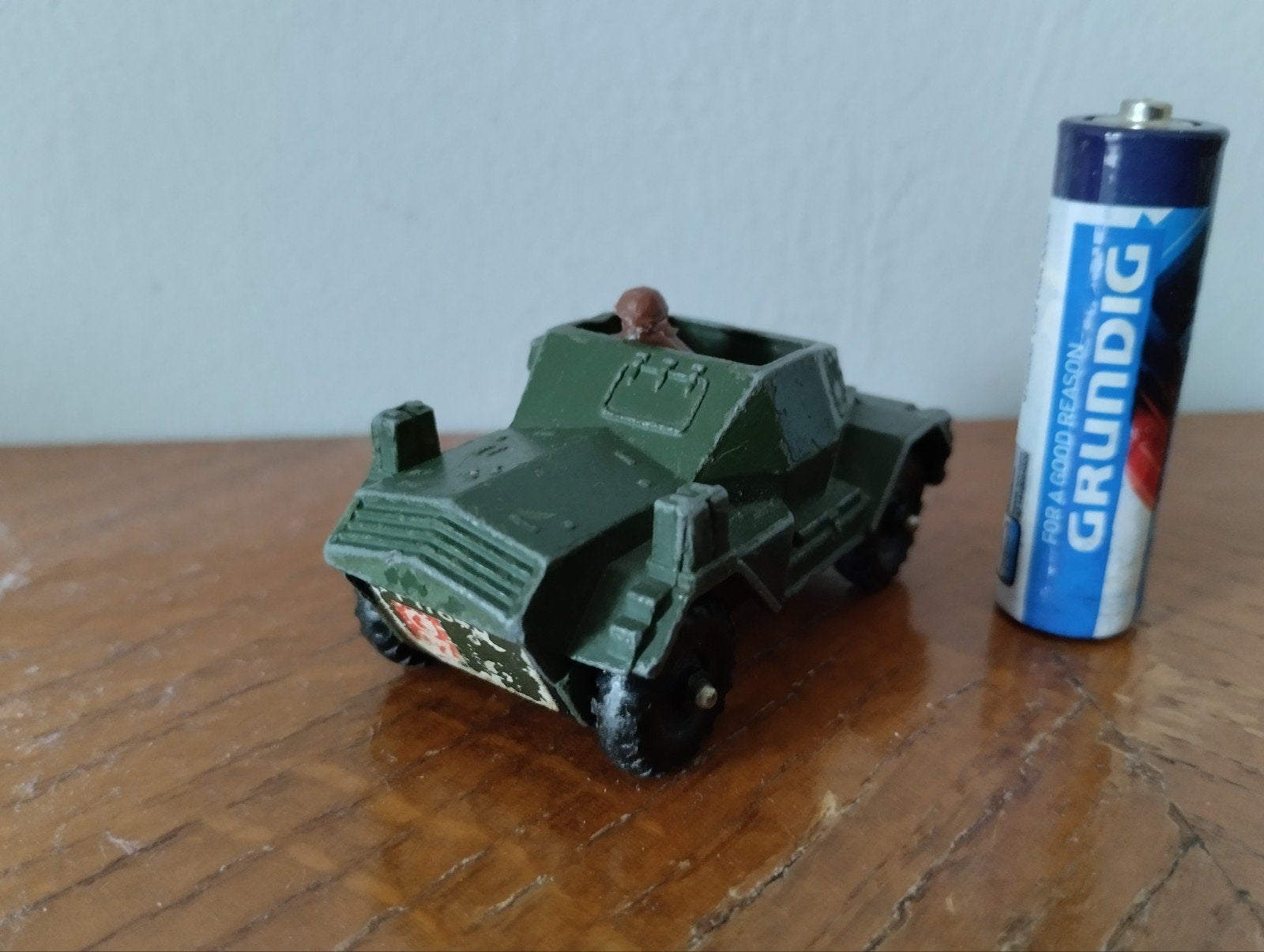 Corgi husky scout car, Ophalen of Verzenden, Zo goed als nieuw, Bus of Vrachtwagen, Corgi
