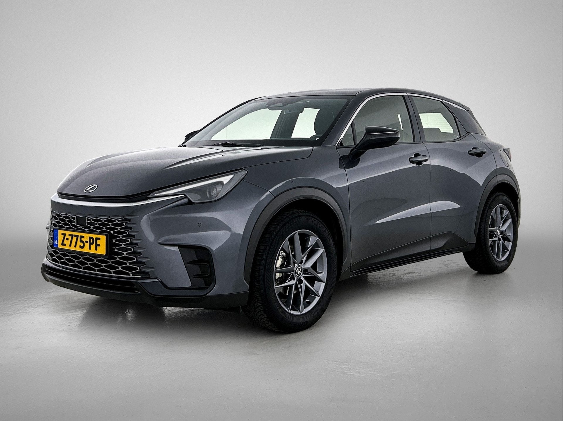Lexus LBX 2WD | Parkeersensoren | Lexus Link + | Adaptive Cr, Auto's, Gebruikt, Bedrijf, 650 kg, Grijs