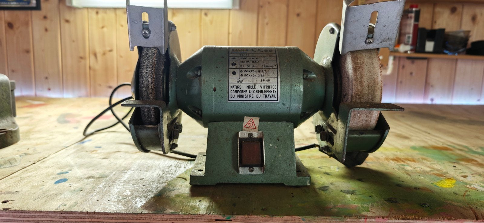 Mannesmann Kinzo bankslijpmachine 200W, Ophalen, Gebruikt, Minder dan 700 watt, Werkbankslijpmachine