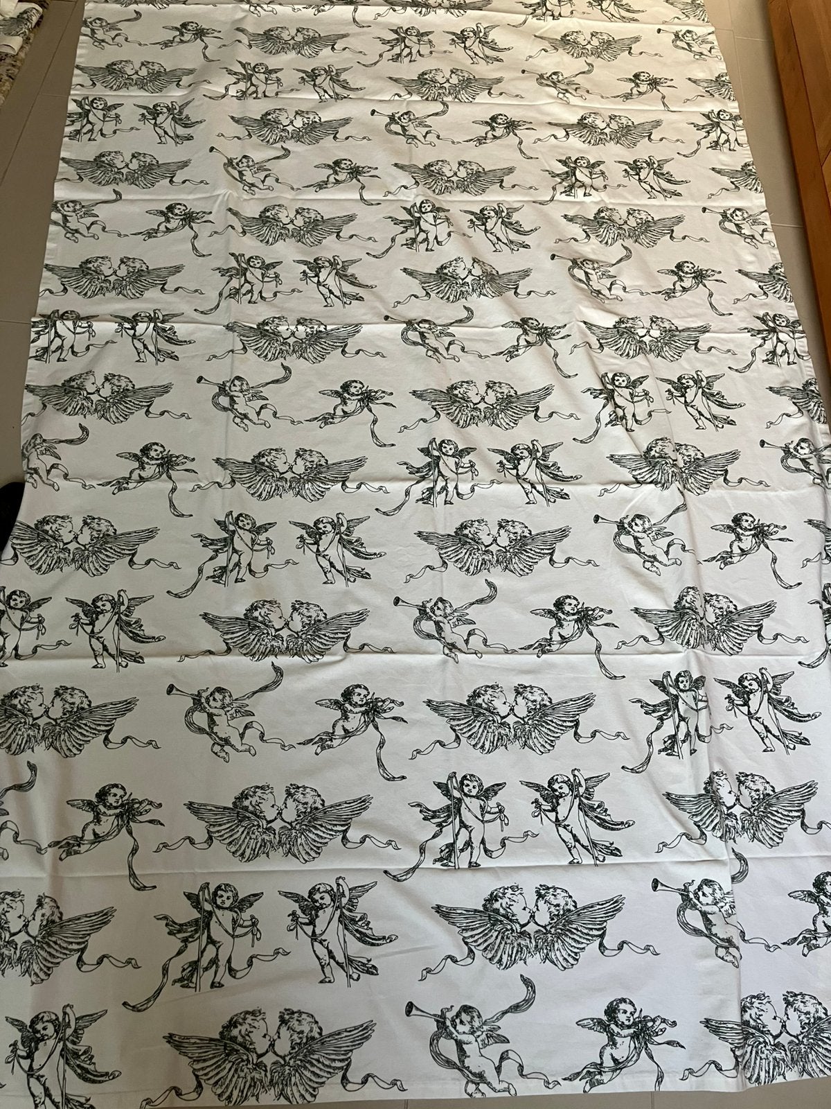 Tafelkleed 235 x 140 cm, Ophalen of Verzenden, Zo goed als nieuw, Rechthoek, Binnen