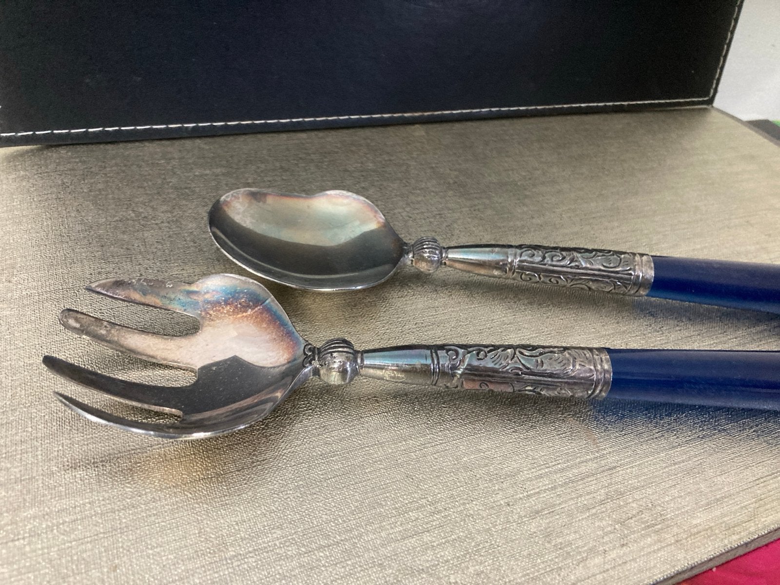 Zilverkleurig Slabestek met Blauw Handvat - 27 cm, Ophalen of Verzenden