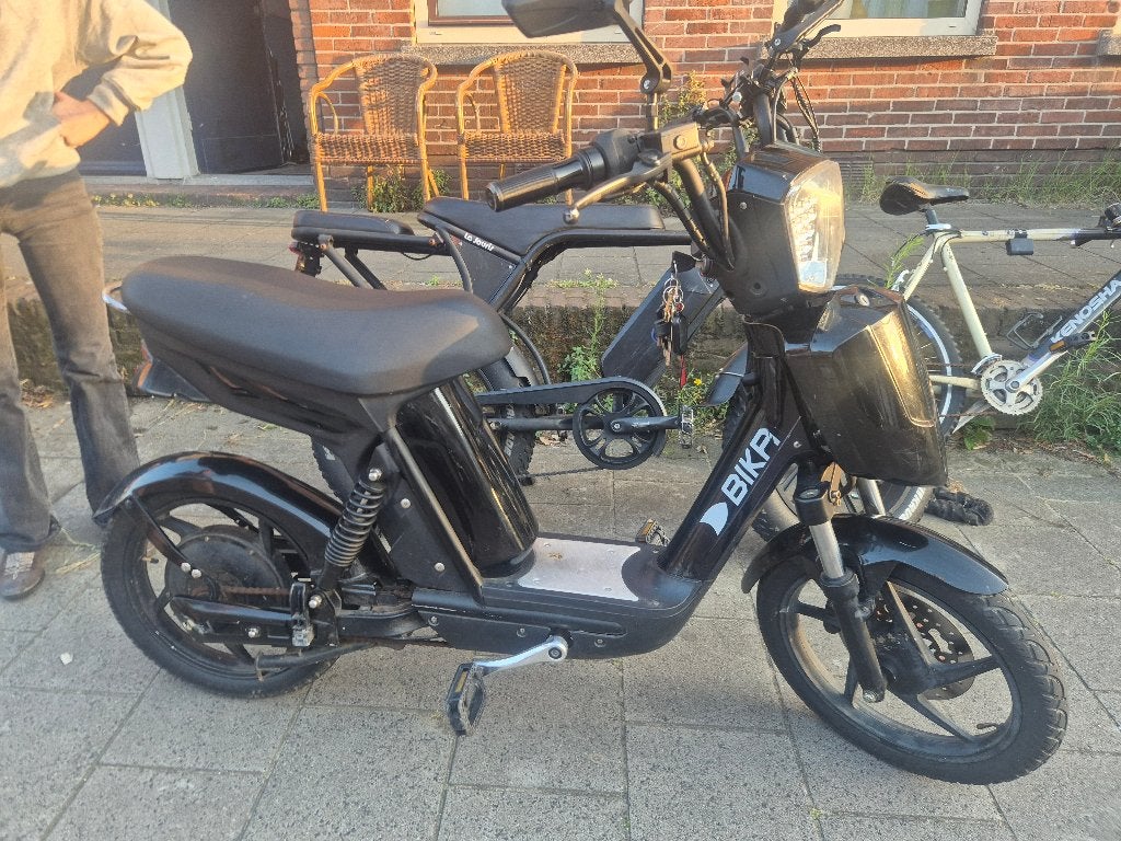 Electric bike bika, Ophalen of Verzenden, Gebruikt, 30 tot 50 km per accu, Overige merken