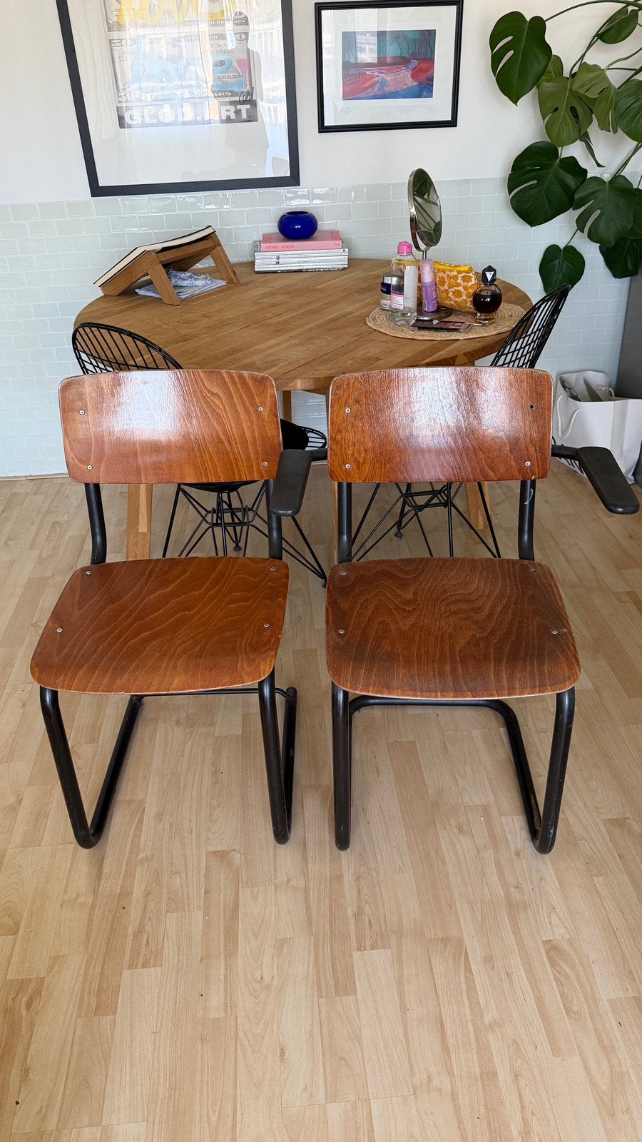 3 vintage buisframe stoelen – 2 goed, 1 voor restauratie, Ophalen of Verzenden, Gebruikt, Bruin, Hout