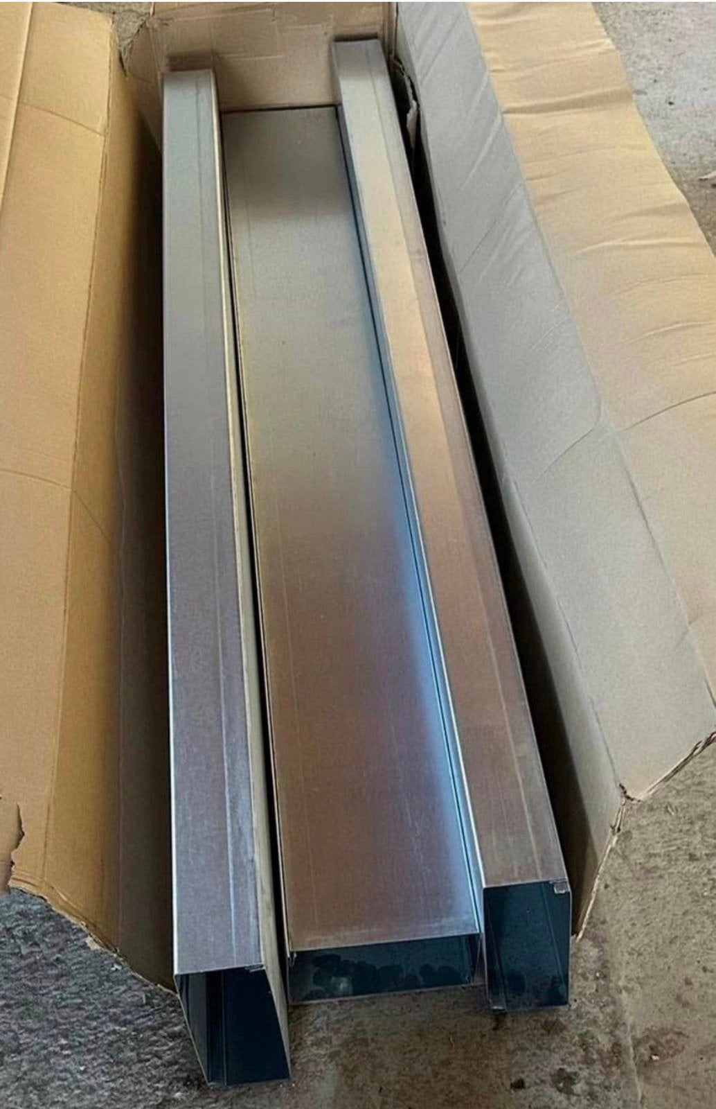 Instortkanaal ventilatie kanaal, Ophalen, Zo goed als nieuw