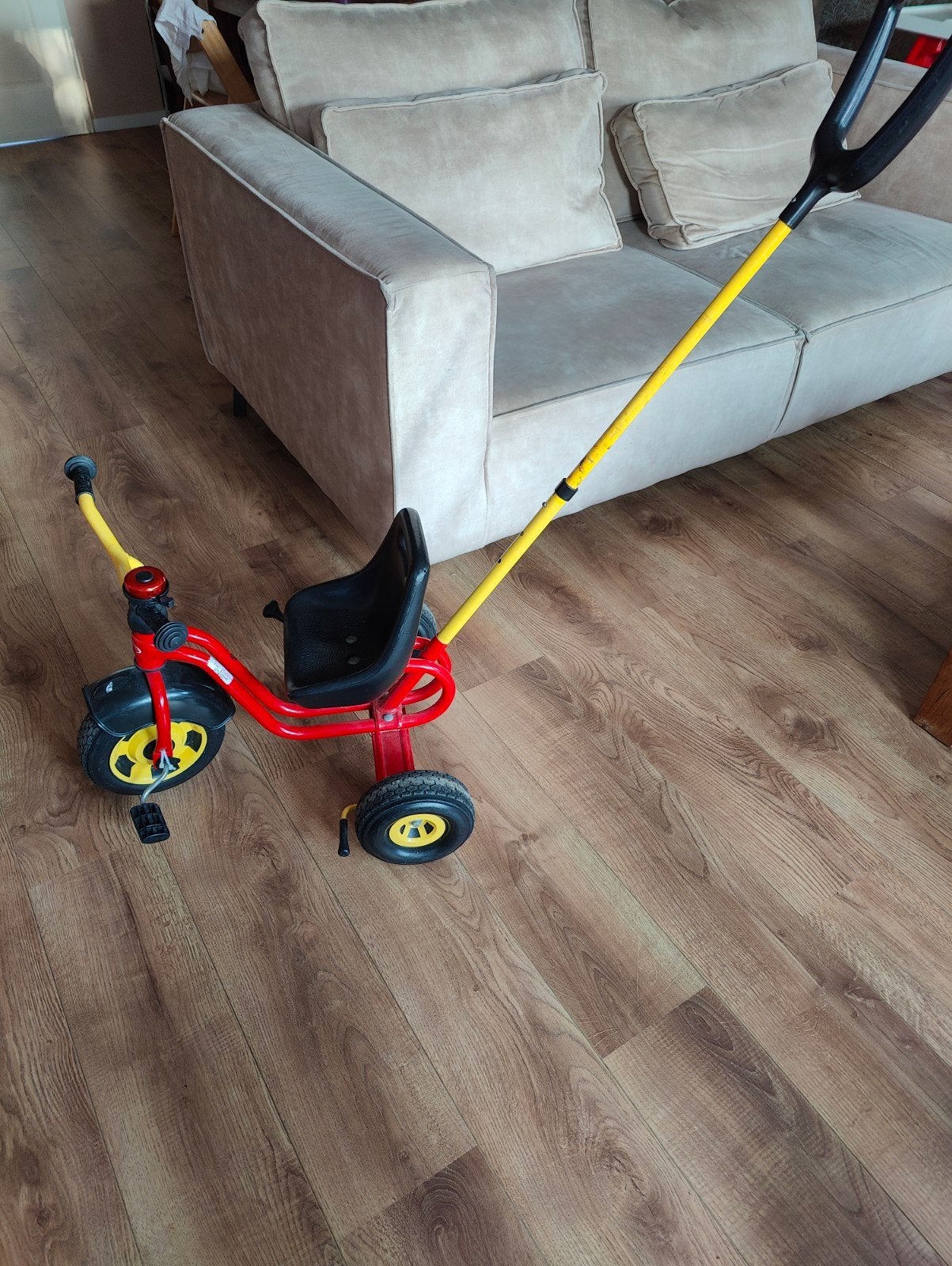 Puky driewieler met duwstang en bel, Ophalen of Verzenden, Gebruikt, Puky, Duwstang