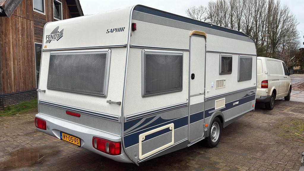 Fendt saphir caravan met voortent -, Caravans en Kamperen, Ophalen, Zo goed als nieuw
