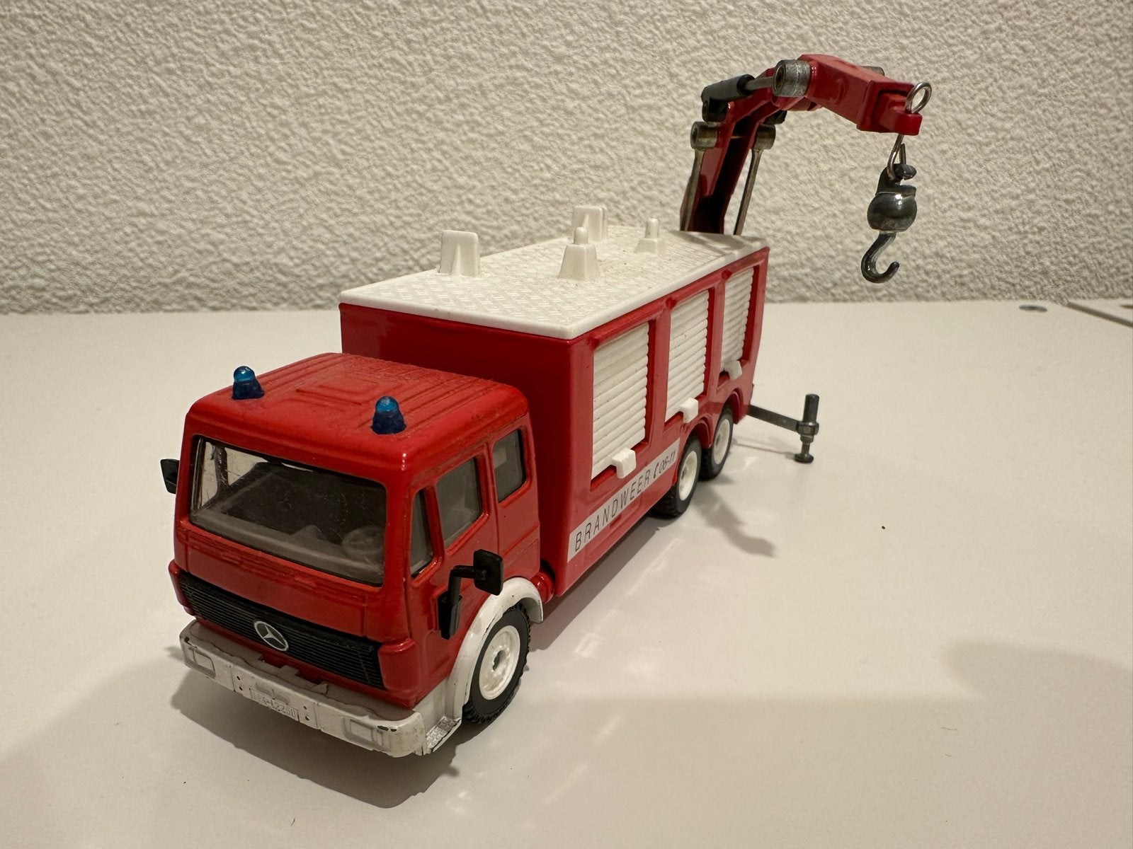 Siku 3512 Brandweer met Kraan (1992) - Goede Staat, Ophalen of Verzenden, Gebruikt, Hijskraan, Tractor of Landbouw, SIKU