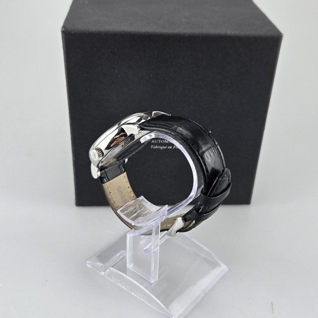 Yonger & Bresson BEAUMESNIL 8372-04 B  Automaat horloge, Flex Ltd., Zo goed als nieuw, https://flex.com/contact-us, Nobelstraat 10, 5807 GA Oostrum LB, Limburg, Nederland