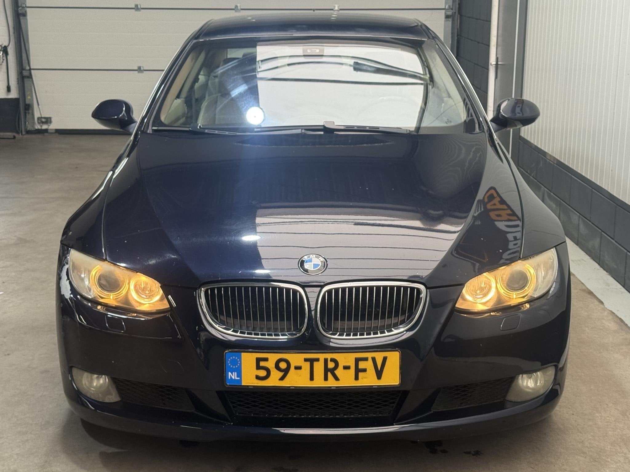 BMW 3-serie Coupé 325i High Executive, Auto's, BMW, 745 kg, Gebruikt, Beige, 2497 cc