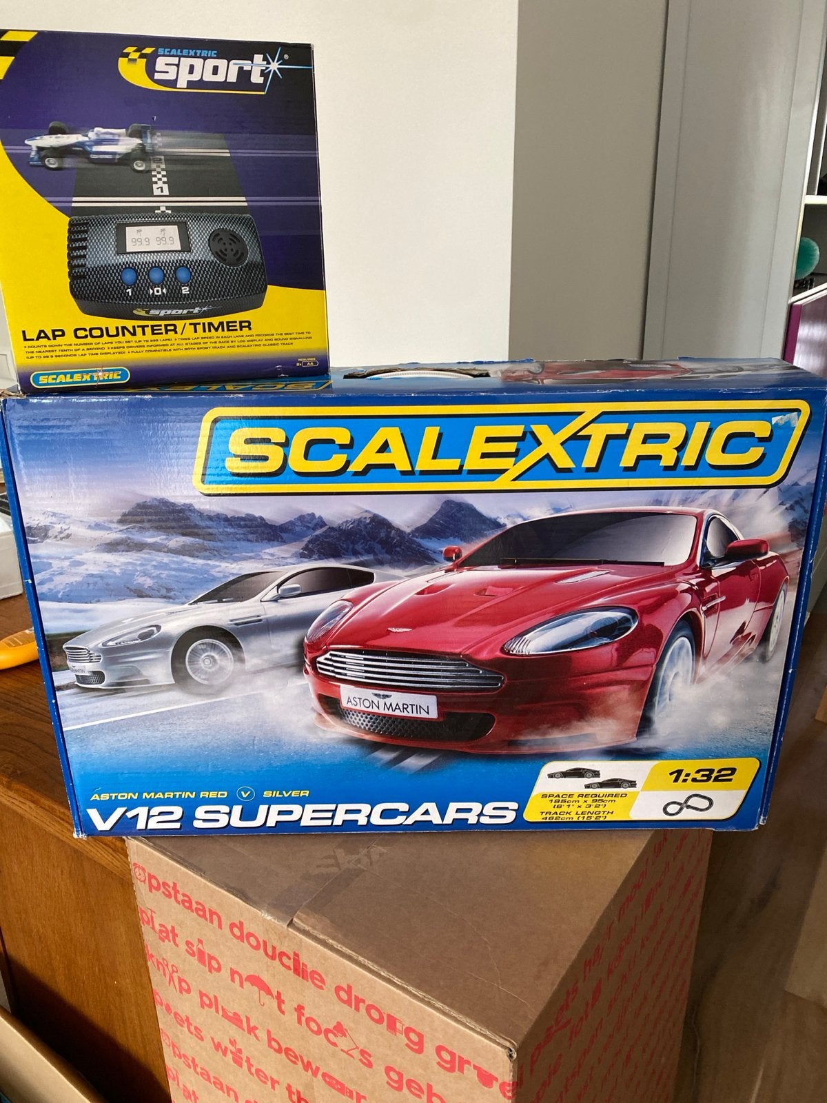 Scalextric V12 Supercars Racebaan met Lap Counter, Ophalen, Gebruikt, Elektrisch, Racebaan