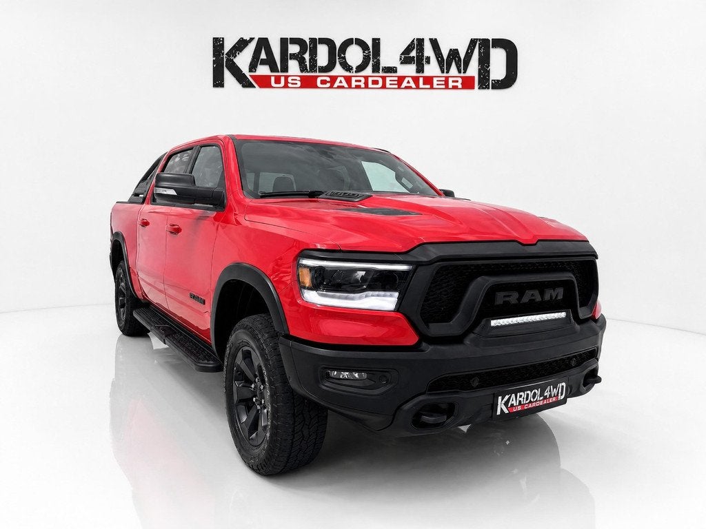 Dodge Ram 1500 5.7 V8 Crew Cab 5'7 REBEL | Panoramadak/kante, Automaat, Navigatiesysteem, Achterwielaandrijving, Gebruikt